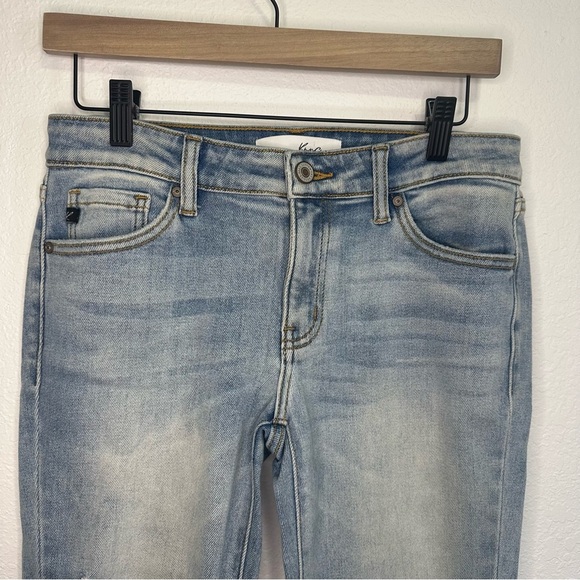 KanCan Distressed Light Wash Skinny Jeans Size 9/28 - Picture 3 of 9
